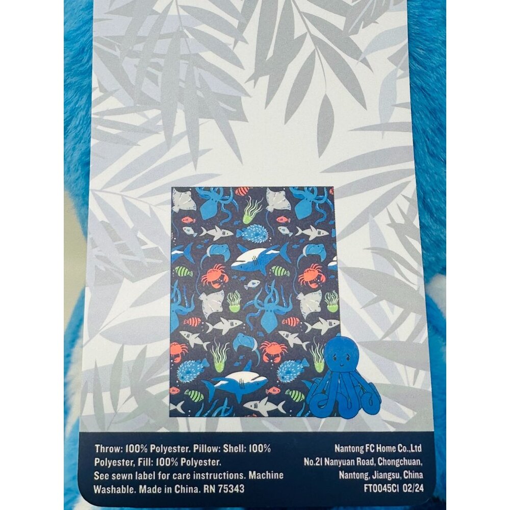 Tommy Bahama Kids Faux Fur Octopus Plush & Throw Blanket Set - Picture 2 of 7